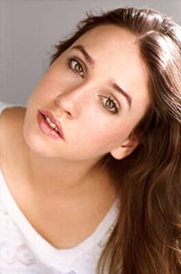 Official profile picture of Sarah Sutherland