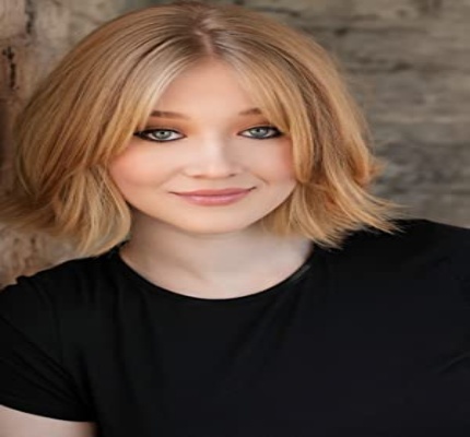 Official profile picture of Savannah Hutson
