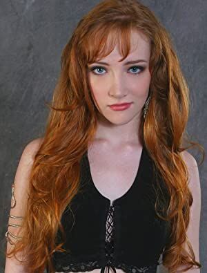 Official profile picture of Scarlett Pomers