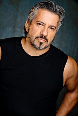 Official profile picture of Scott Young