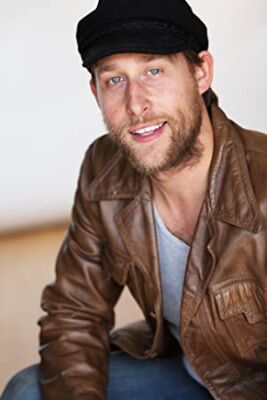 Official profile picture of Seth Ayott