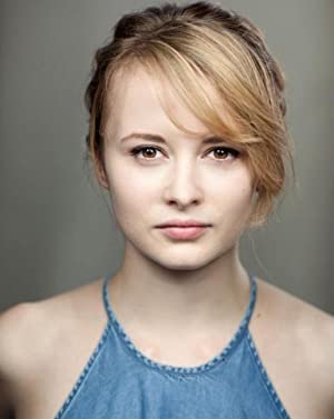 Official profile picture of Shannon Tarbet