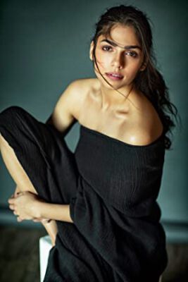 Official profile picture of Sharmin Segal