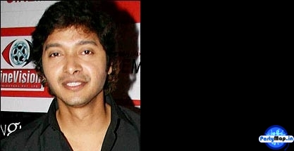 Photo of Shreyas Talpade at a concert