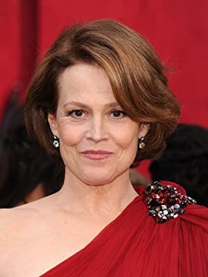 Official profile picture of Sigourney Weaver
