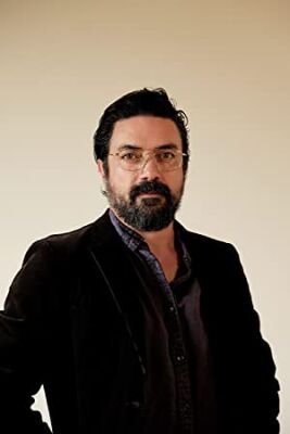 Official profile picture of Simon I. Proud