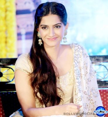 Official profile picture of Sonam Kapoor