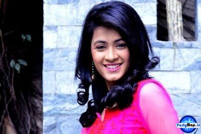 Photo of Sonia Balani at a show