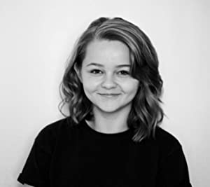 Official profile picture of Sophie Sanderson