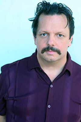 Official profile picture of Steven Lamprinos