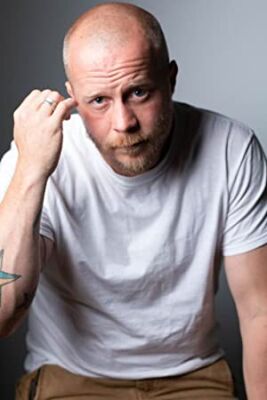 Official profile picture of Steven Roberts