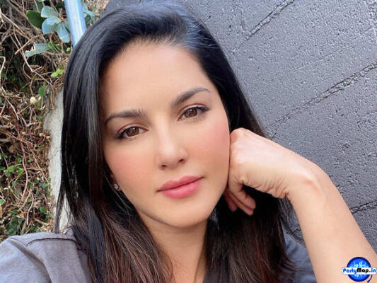 Photo of Sunny Leone at an appearance
