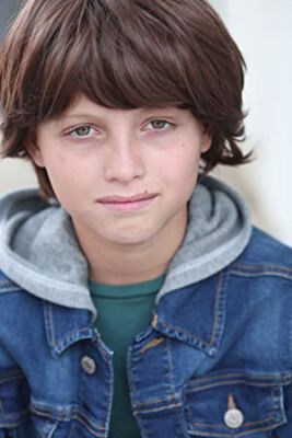 Official profile picture of Sutton Schultz