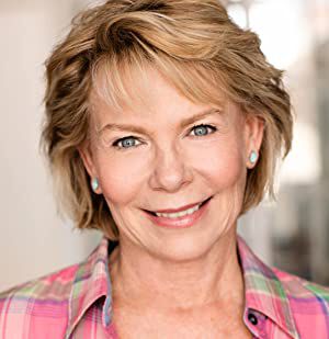 Official profile picture of Suzanne Dean