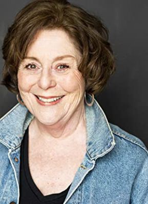 Official profile picture of Suzanne Voss