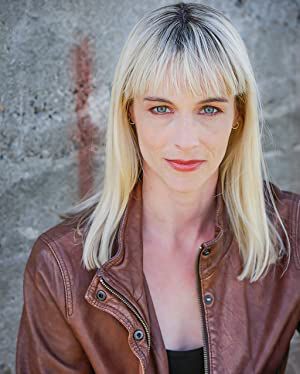 Official profile picture of Tess Hall