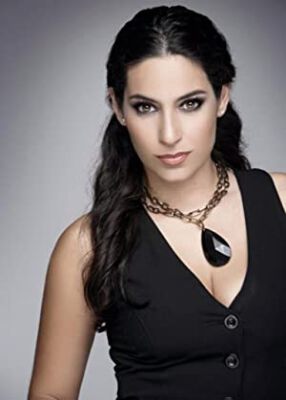 Official profile picture of Tiaré Scanda