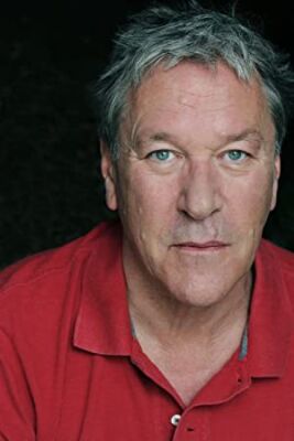 Official profile picture of Tim Bentinck