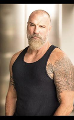 Official profile picture of Tim Holmes