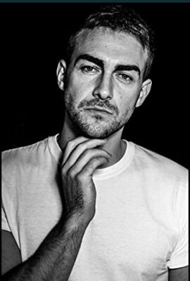 Official profile picture of Tom Austen