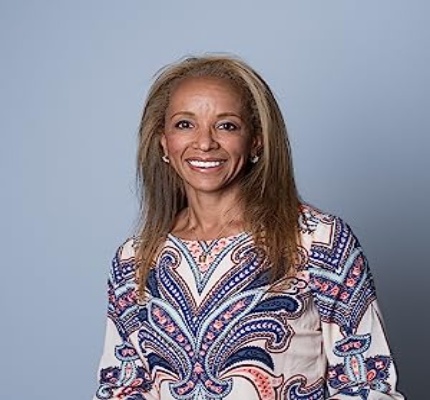 Official profile picture of Tracey Anarella