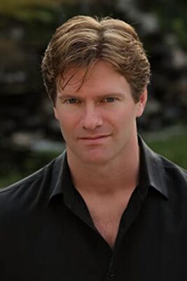 Official profile picture of Travis Grenke