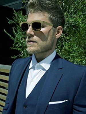 Official profile picture of Travis Van Winkle