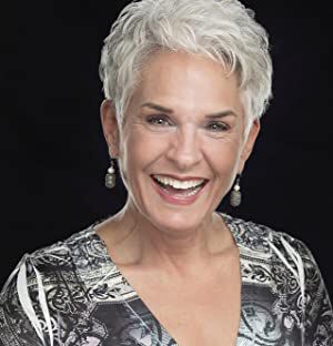 Official profile picture of Tricia Harmon