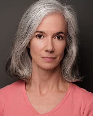 Official profile picture of Tricia Hawn