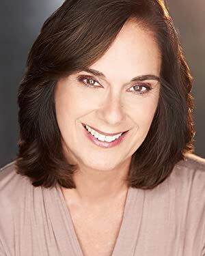 Official profile picture of Valerie Hall