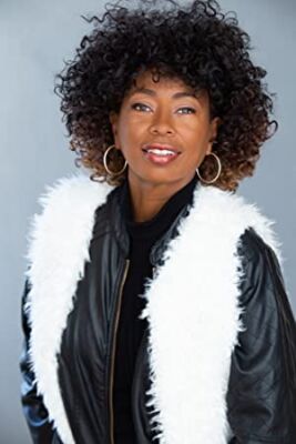 Official profile picture of Valerie Rose