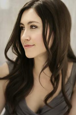Official profile picture of Valérie Descheneaux