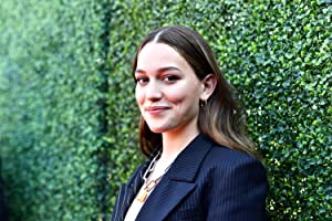 Official profile picture of Victoria Pedretti