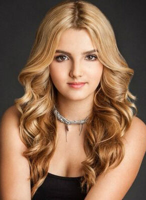 Official profile picture of Victoria Vida