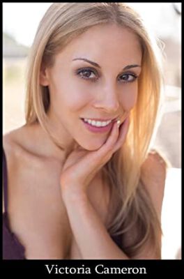 Official profile picture of Victoria Viveiros
