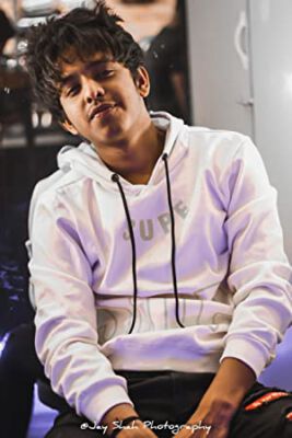 Official profile picture of Vishal Parekh