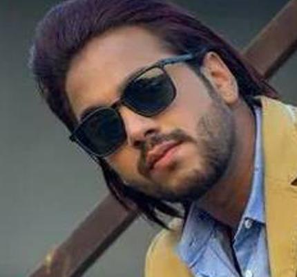 Official profile picture of Vrushabh Shah