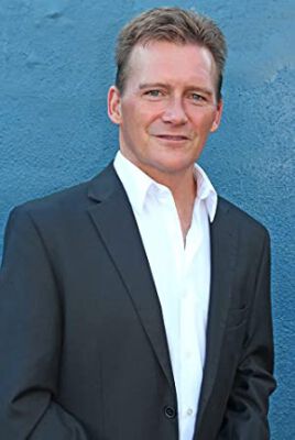 Official profile picture of Wade Everett