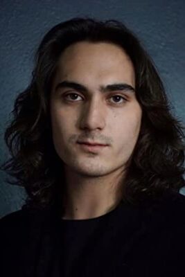 Official profile picture of Xander Gambini