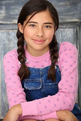 Official profile picture of Xochitl Gomez