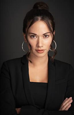 Official profile picture of Yarine Pernia