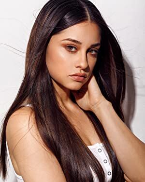 Official profile picture of Yvette Monreal