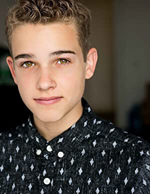 Official profile picture of Zach Hoffman