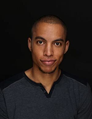 Official profile picture of Zachary Arthur