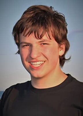 Official profile picture of Zachary Dill Movies