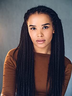 Official profile picture of Zoë Robins