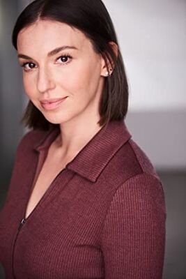 Official profile picture of Zoe Kanters
