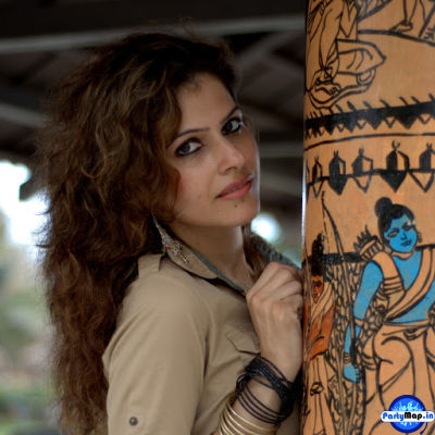 Photo of Dilruba Pandey at an appearance