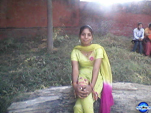 Photo of Jaspreet Jassi at a concert