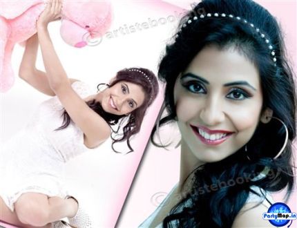 Official profile picture of Nidhi Nakra